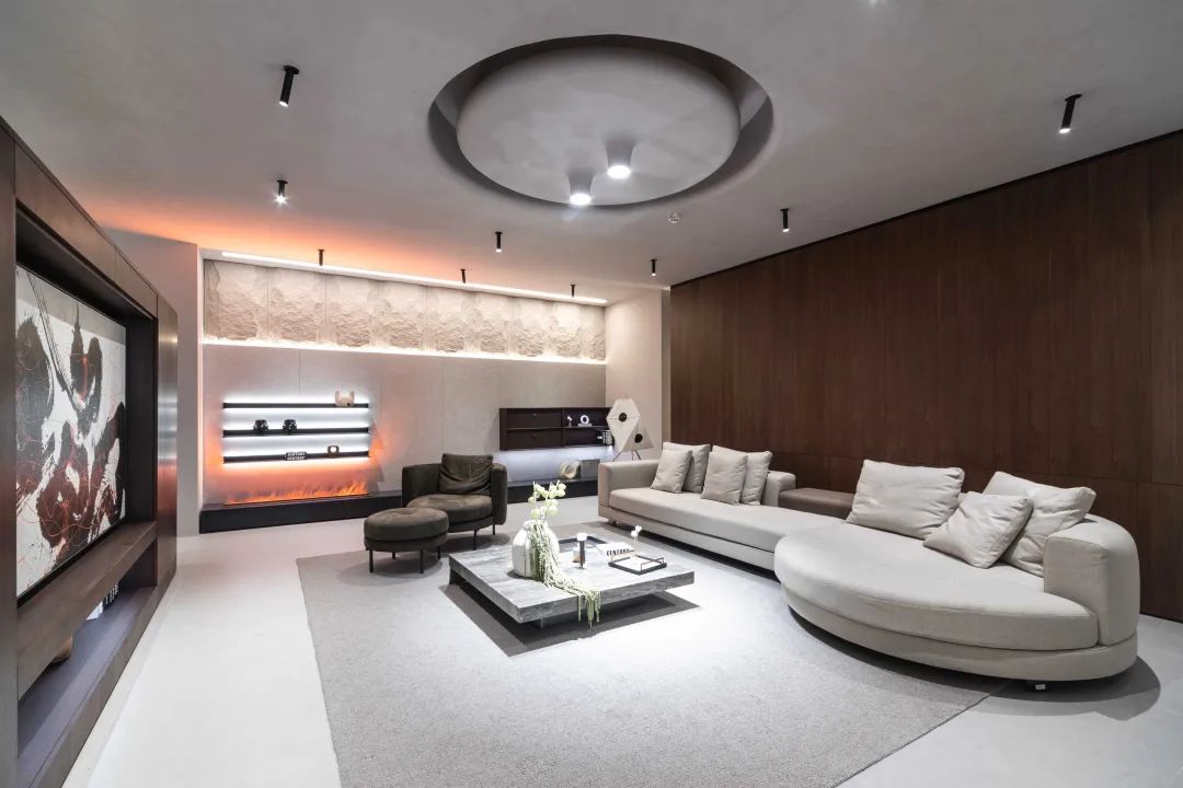 1699335710814182.jpg 640.jpg