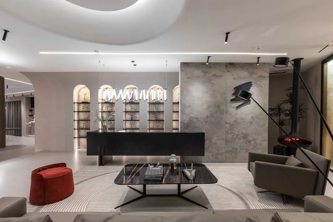 1699335906654294.jpg 640.jpg